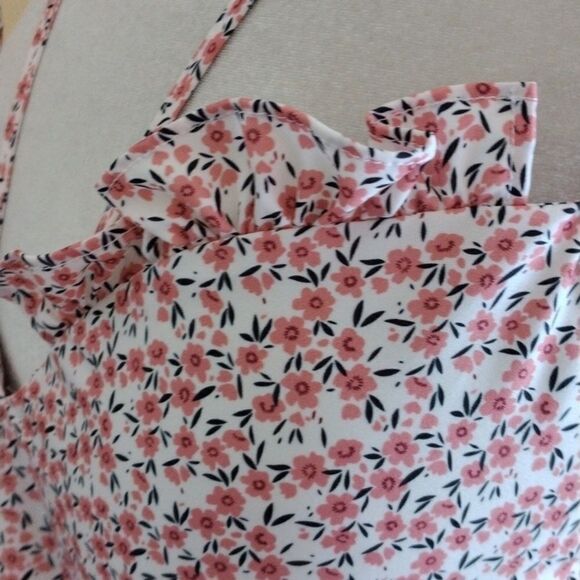 Sheilay Sundress   - Picture 7 of 12